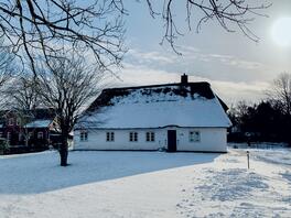 Kleines friesisches Haus mit großer Baugeschichte: Die Entdeckung in drei Kapiteln